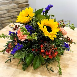 Seasonal Charm from Hastings Flower Co in Hastings, MN